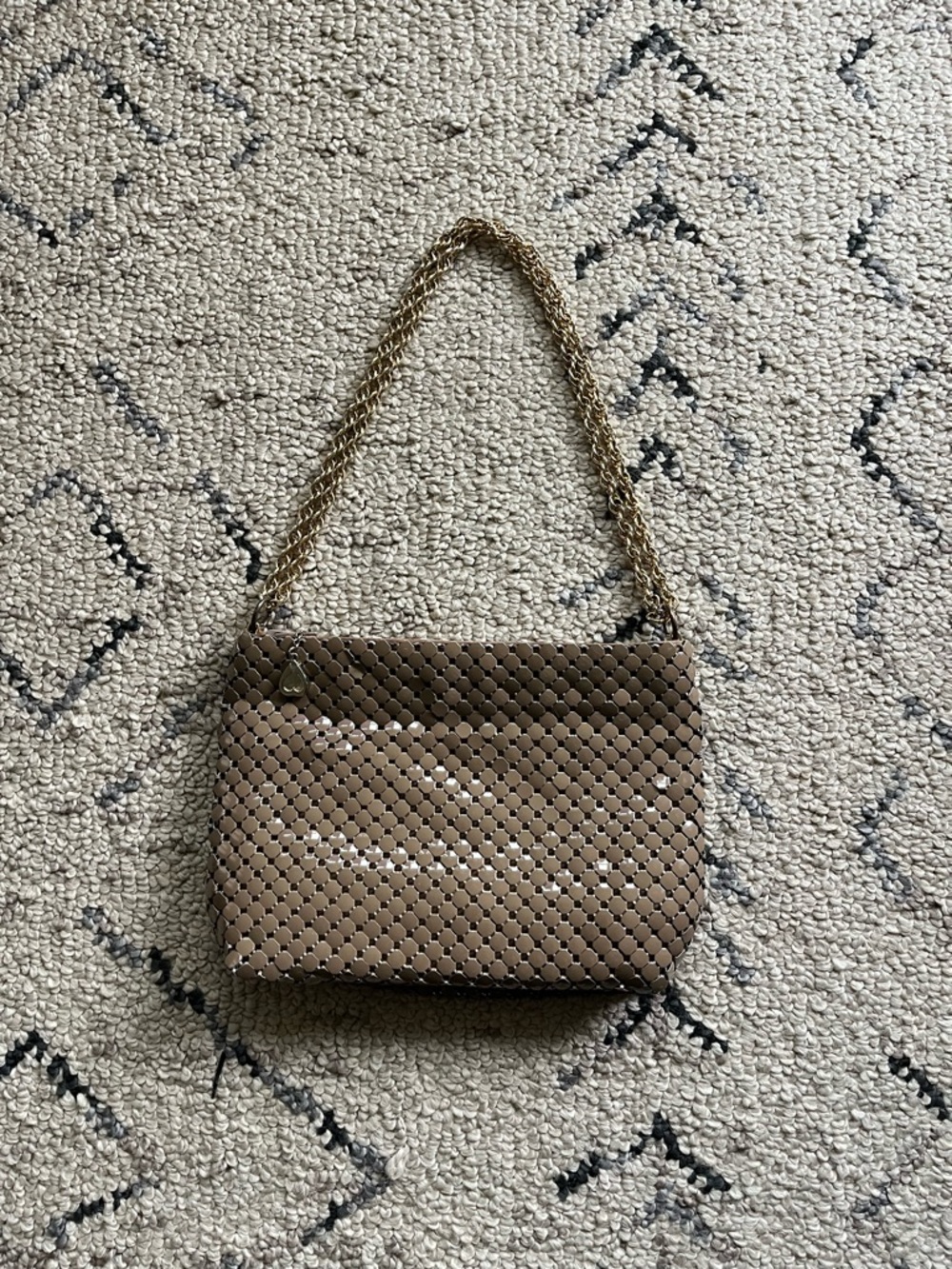 Whiting & Davis Vintage Mesh Metal Purse Shoulder Bag Gold Chain Strap Party